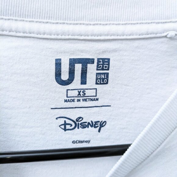 Uniqlo x Disney mickey mouse graphic pocket tee - Size XS - Picture 3 of 4